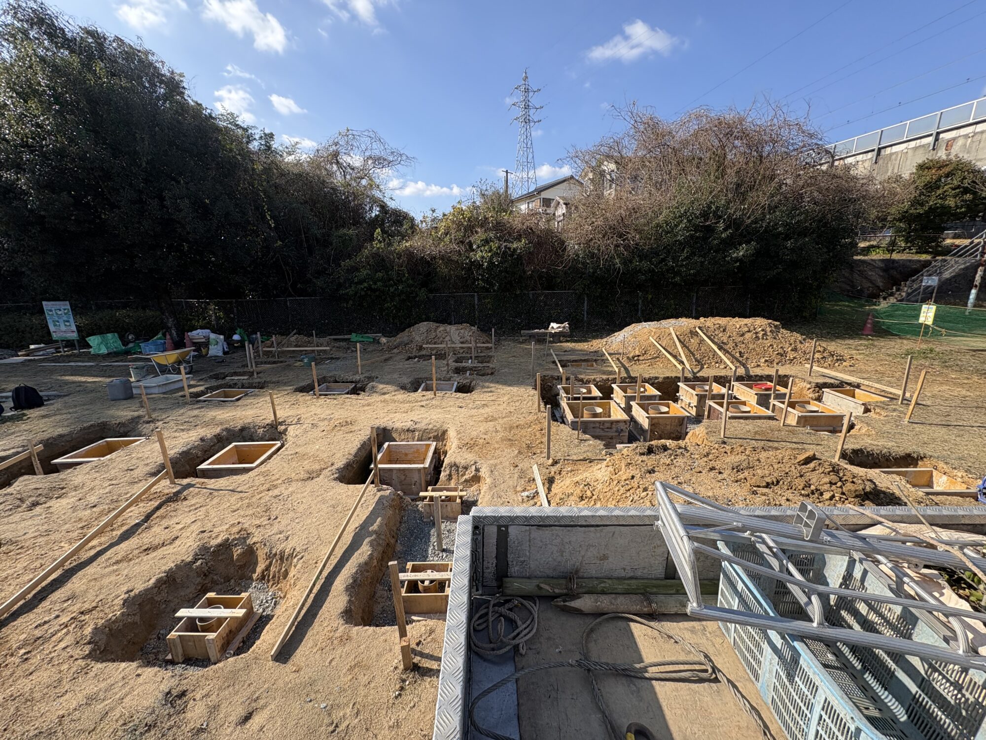 Title: もう少し待ってね🤏 | Press-158 | Image No.1 | 公園管理共同事業体 三和土 | タタキ | 山口県下関市都市公園管理 | 有限会社 浜田造園 | 有限会社 規周園 | 株式会社 造園 堀