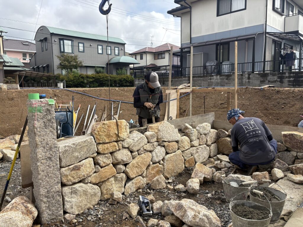 Title: 宇部市にて　🪨 | Press-275 | Image No.2 | 有限会社 浜田造園 | 造園土木・公共工事 | 植栽工事・設計・施工 | 庭園、緑地、公共施設の管理育成 | 造園資材販売 | 山口県下関市