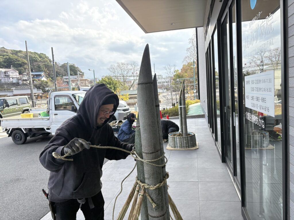 Title: 2025「完」🍊 | Press-279 | Image No.1 | 有限会社 浜田造園 | 造園土木・公共工事 | 植栽工事・設計・施工 | 庭園、緑地、公共施設の管理育成 | 造園資材販売 | 山口県下関市